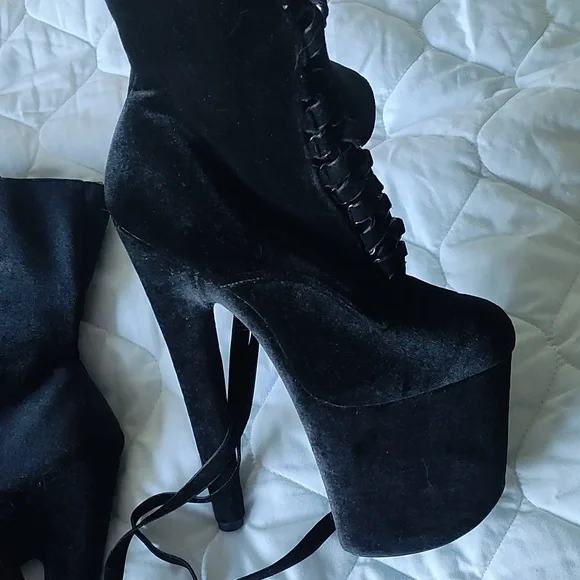 Velvet Babydoll Pleaser Boots - Picture 10 of 15